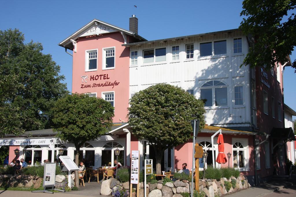 Hotel Zum Strandlaufer Ahrenshoop Extérieur photo